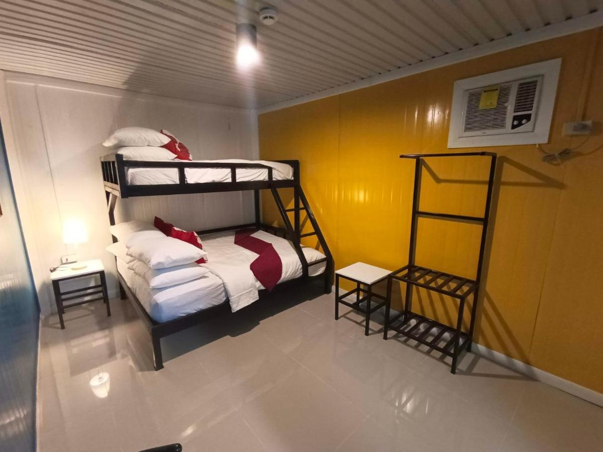 Happy Daze Hotel Tagum Esterno foto