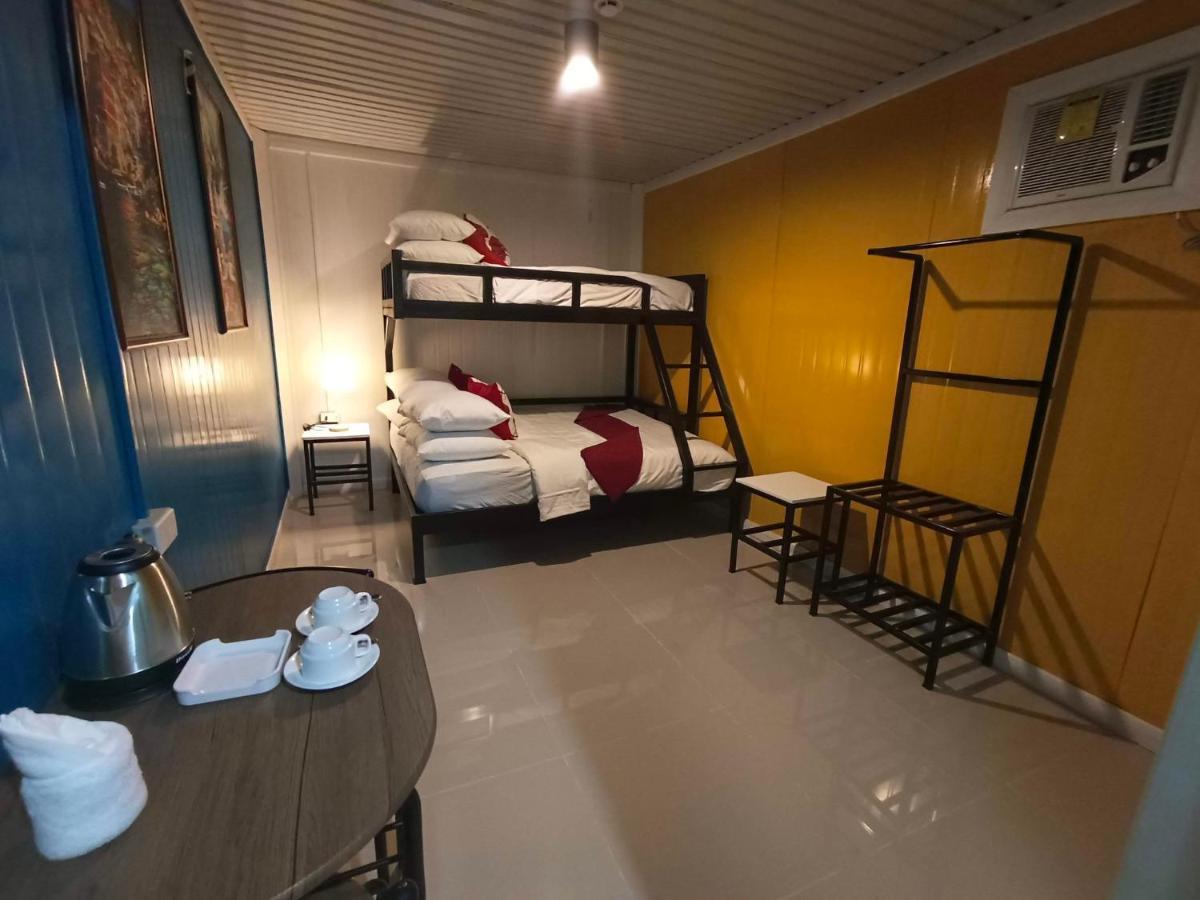 Happy Daze Hotel Tagum Esterno foto