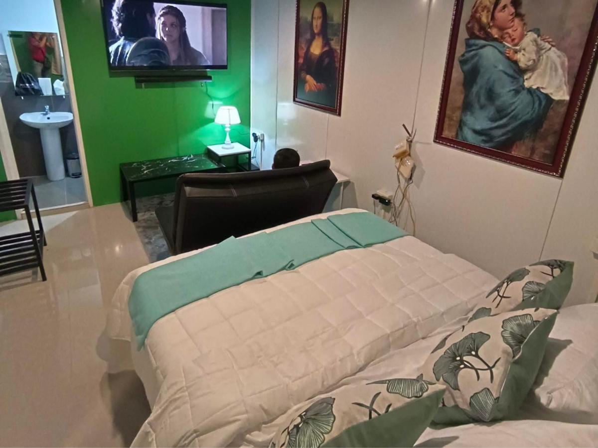 Happy Daze Hotel Tagum Esterno foto